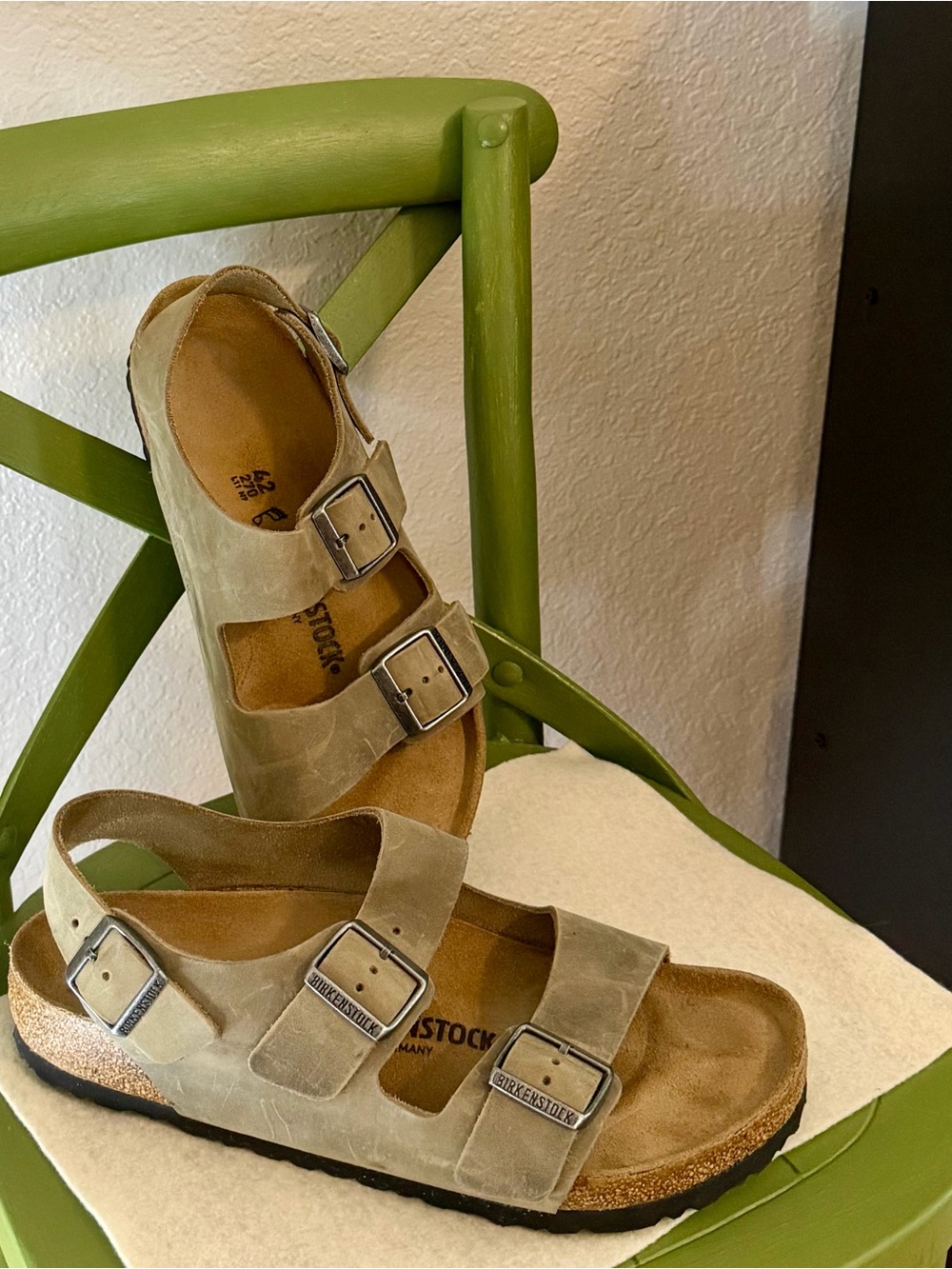 Birkenstock Milano Oiled Leather | Khaki | Sz 42 R | 9-9.5 Men’s | 11 Women’s